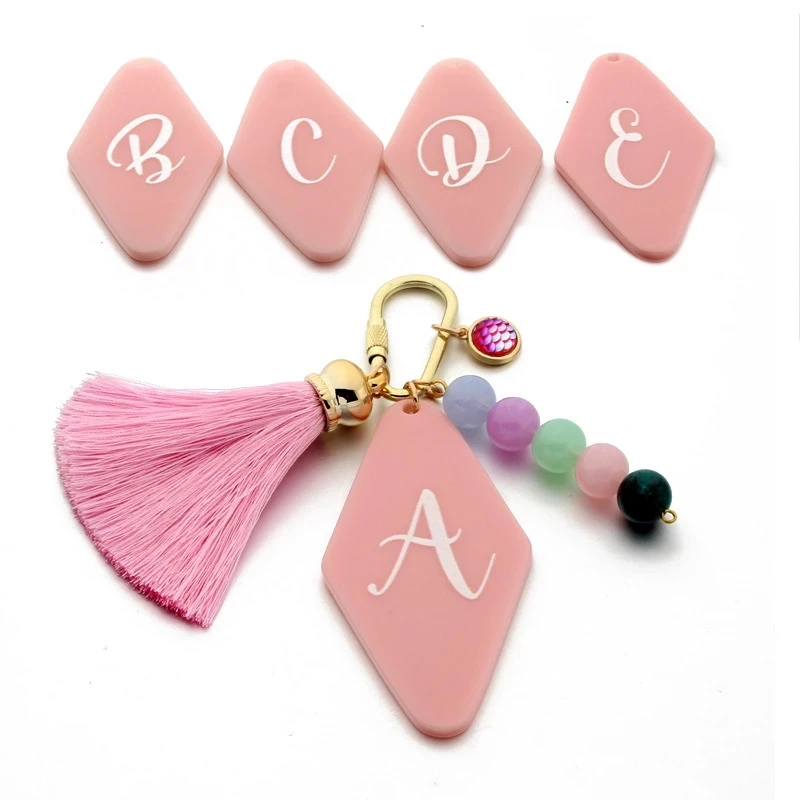 

26 Alphabet Keychain for Women Tassel Car Keychain Charms Pink Beads Keyring For Keys Accessories Christmas Gift Wholesale New