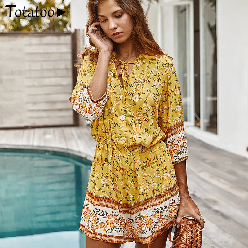 

Totatoop Floral Print Loose Boho Women Playsuit Women 2021 Summer 3/4 Sleeve V Neck Lace Up Short Jumpsuit Loose Overalls