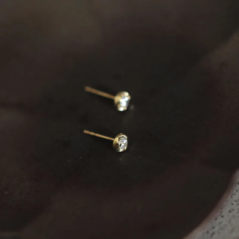 Уникальные вихревые серьги с шипами из твердого золота 9 к миниатюрные Изящные