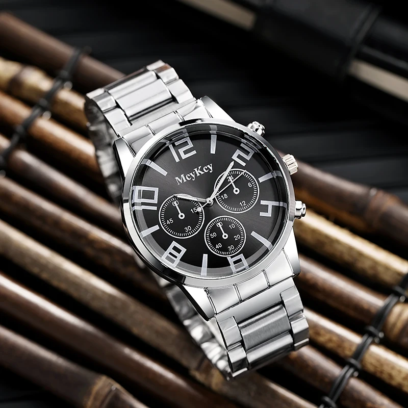 

Fashion Men's Luxury Three-eye Watch Men's Steel Band Stainless Steel Watch Quartz Watch Business Clock