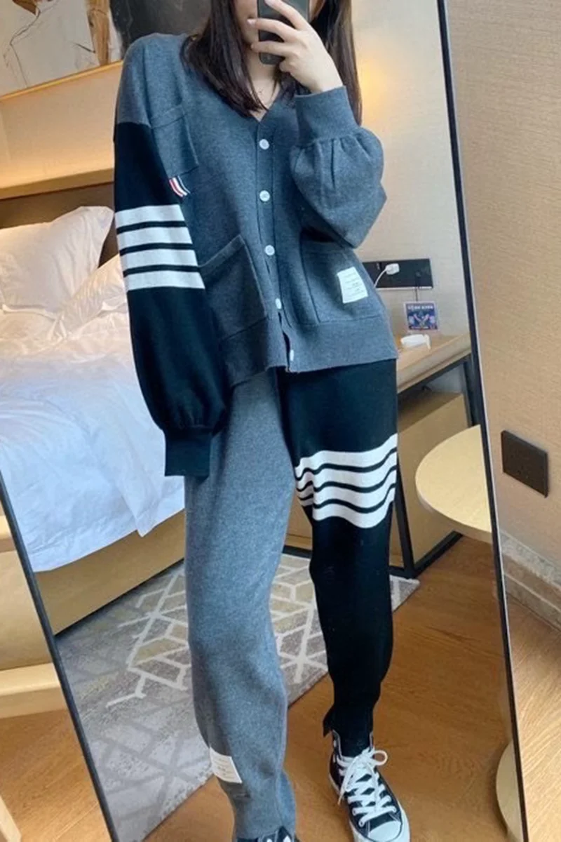

Plus size women's clothing 2021 new Korean casual color matching two-pocket knitted cardigan jacket and pants suit loose