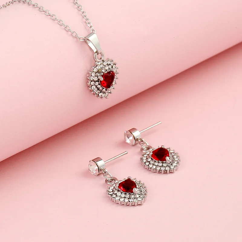 

European and American new fashion necklace and earrings two-piece set, bridal temperament jewelry female pendant manufacturer wh