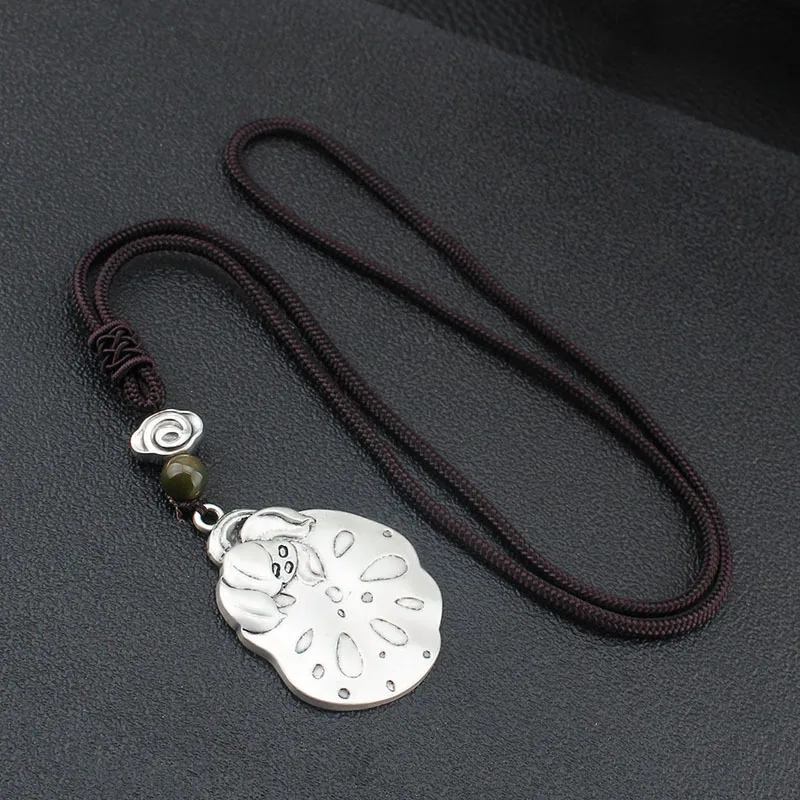 

New Ethnic Vintage Necklaces Pendant Women Tibetan Silver Carved Flower Necklace Sweater Chain