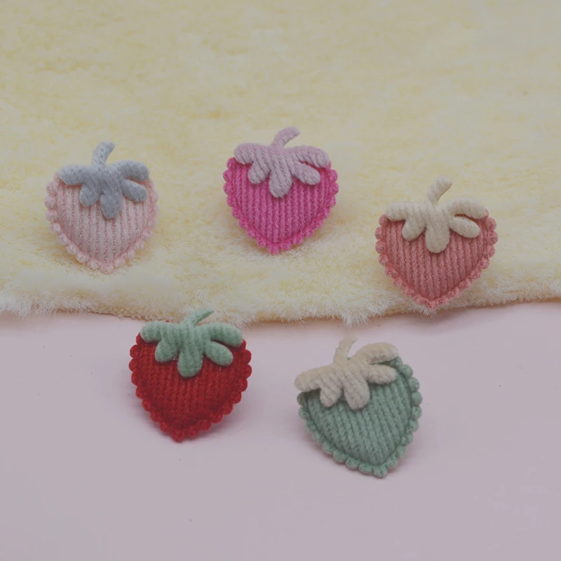 

50Pcs/Lot 2.5*2.8CM Small Strawberry Padded Applique For Handmade Clothes Hat Sewing Supplies DIY Hair Clip Accessories Patches