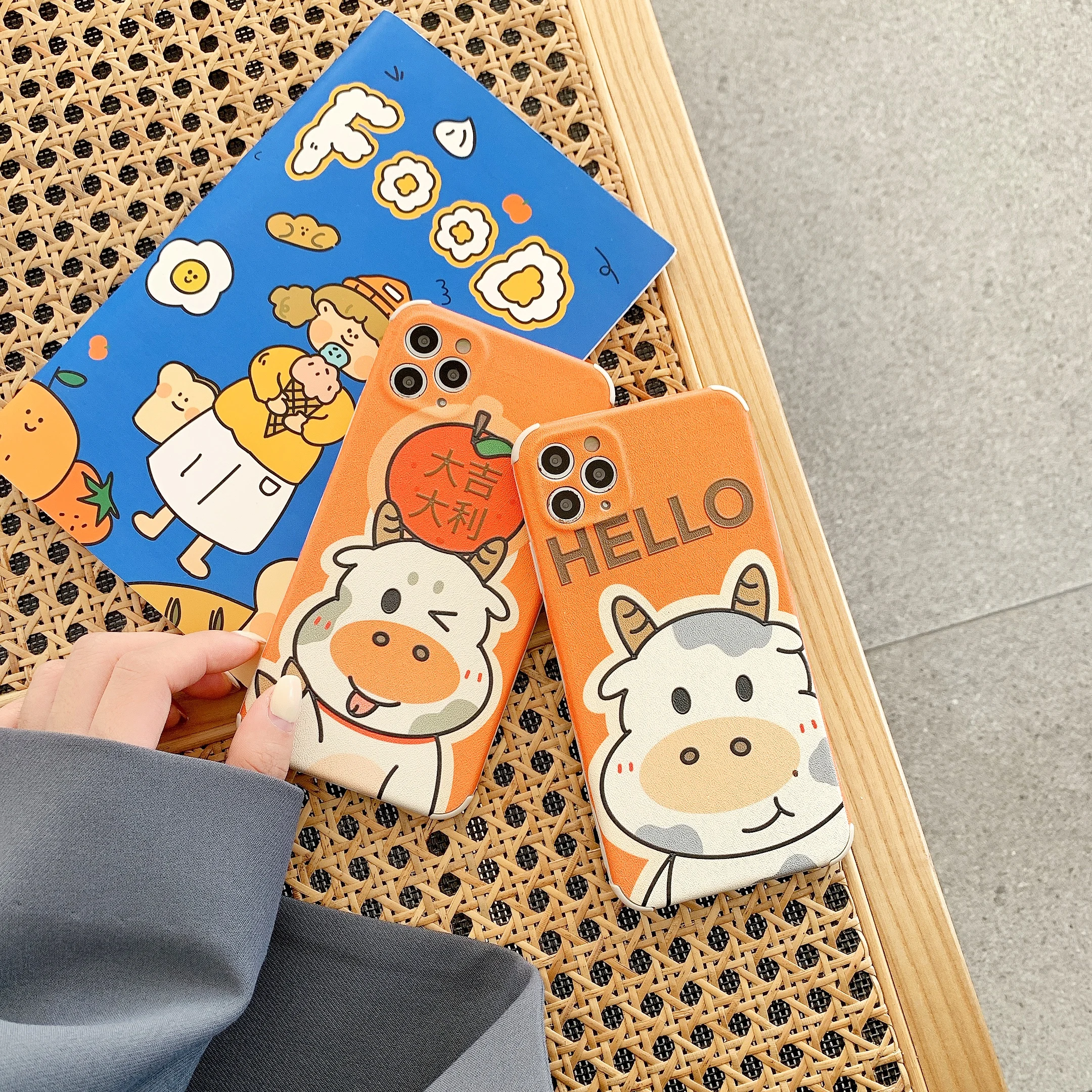 

Silk pattern-orange cow is suitable for iphone12 mini / 11 Pro Max mobile phone case 7 / 8plus x xsmax xr protective cover