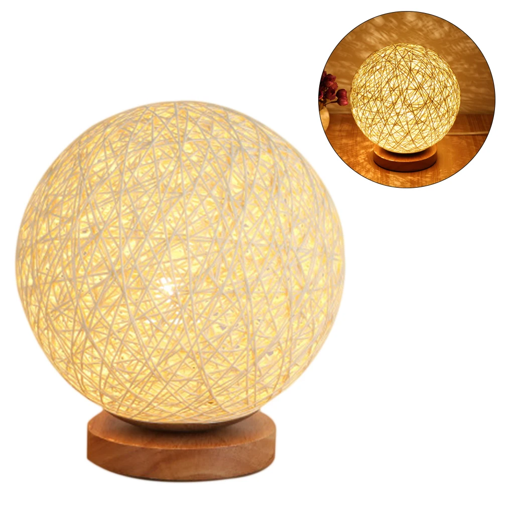 Плетеная настольная лампа из ротанга с шариками ночник Takraw для спальни гостиной