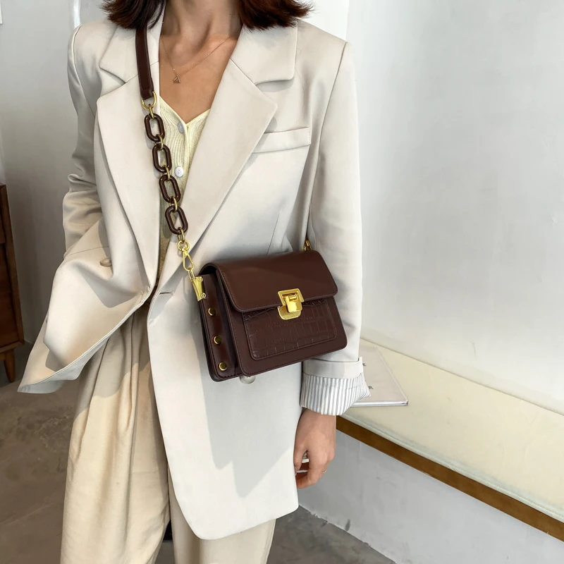 

OLSITTI Fashion Luxury Stone Grain Chain Shoulder Bags for Women 2020 Designer PU Leather Crossbody Small Flap Messenger Bag