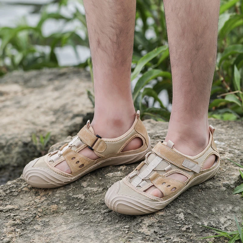 

2021 new sandals men Lightweight Comfortable Mesh Men Shoes genuine leather Surface Breathable Sports men's beach Shoes non-slip