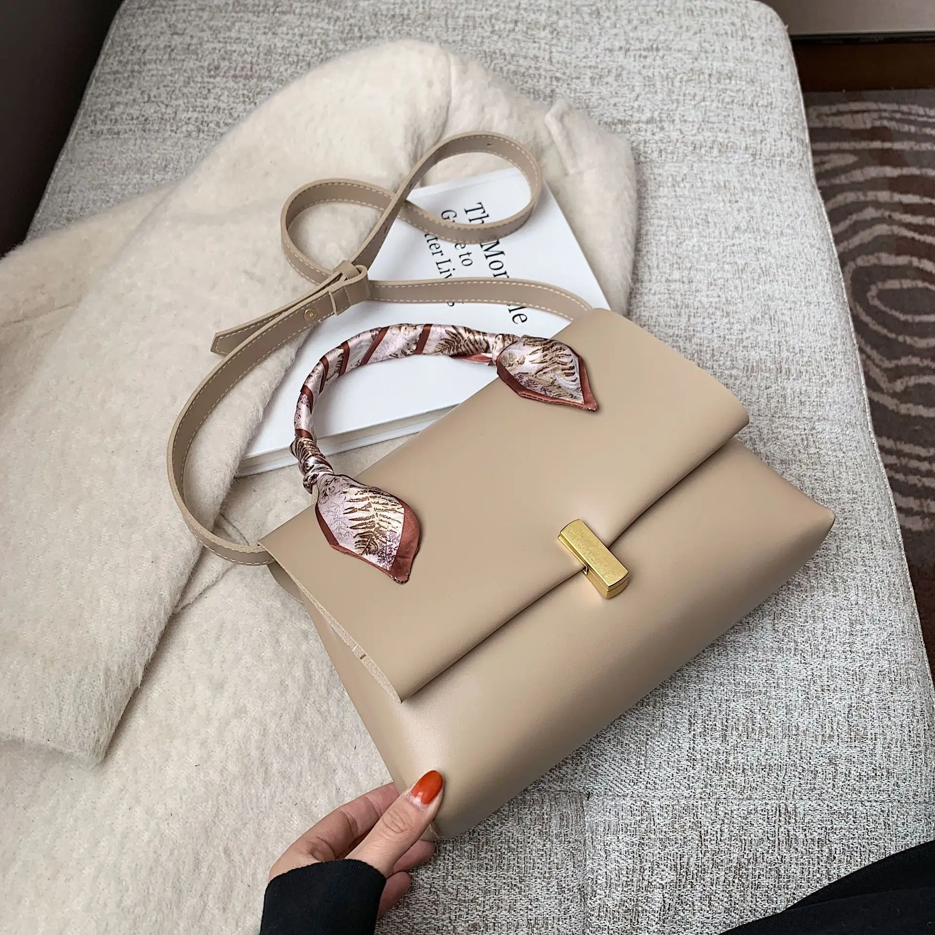 

2021 New Fashion Single Shoulder Diagonal Lady's Small Square Bag Portable Casual Bag Women's Shoulder Bag