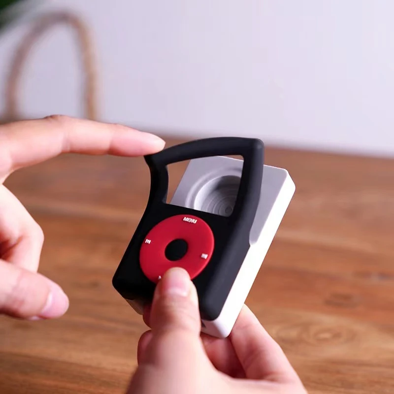 Charge For Apple Watch stand iWatch Silicone Accessories Desktop stand For MP3 watch charging standstation holder black white