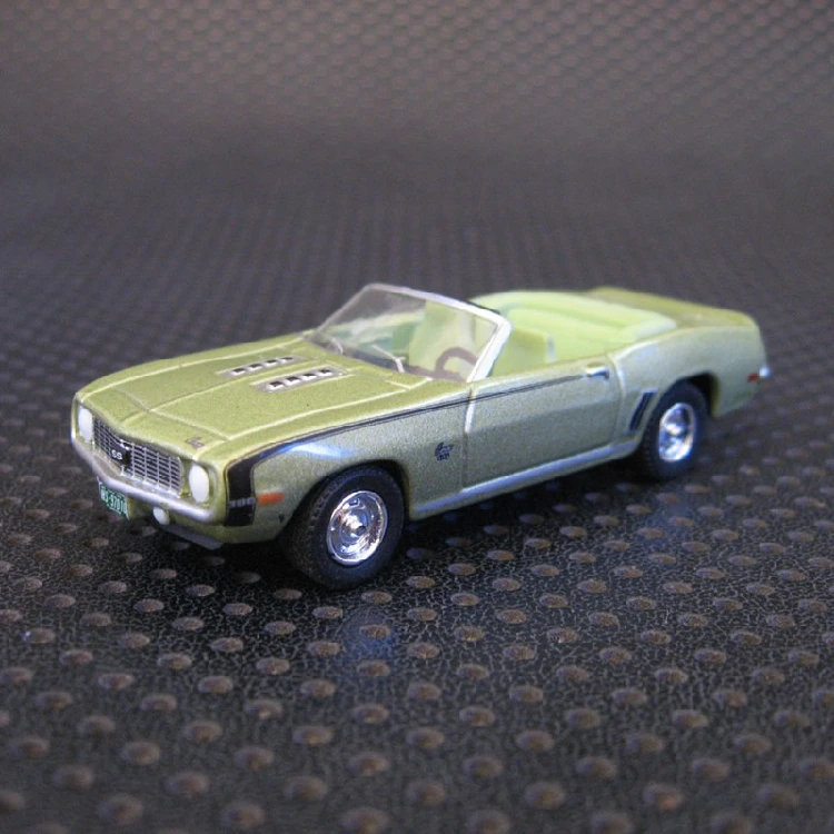 Зеленый светильник 1:64 1969 Chevro let Camaro SS boutique автомобильные игрушки из сплава для
