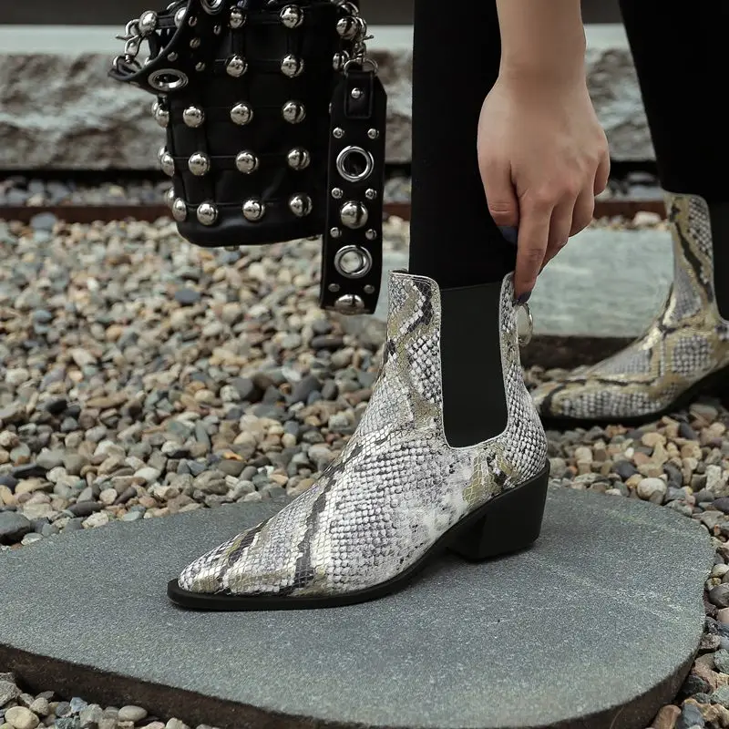 

ZVQ Cow Leather Chelsea Boots Punk Cool Woman Snakeskin Pattern Ankle Boots Winter Autumn 4cm Mid Heels Pointed women's Shoes