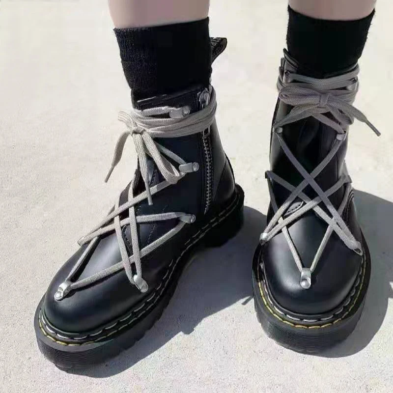 

Женские ботинки из натуральной кожи, на платформе