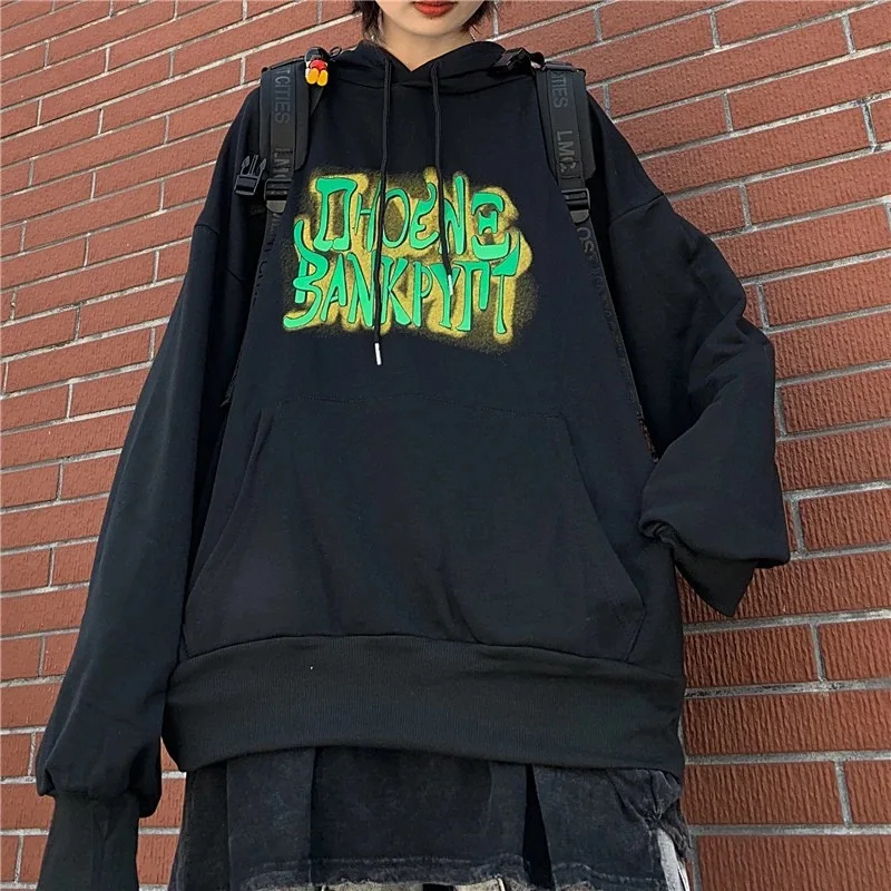

2021 New Graffiti Printed Big Pocket Hoodie Neutral Streetwear Men/Momen Oversized Trendy Couple Tops Sweatshirts