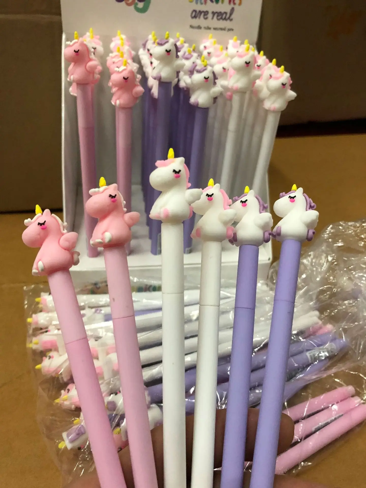 

36 шт./партия милые канцелярские принадлежности мультяшный Единорог гелевая ручка Студенческая водная ручка офисные принадлежности ручка д...