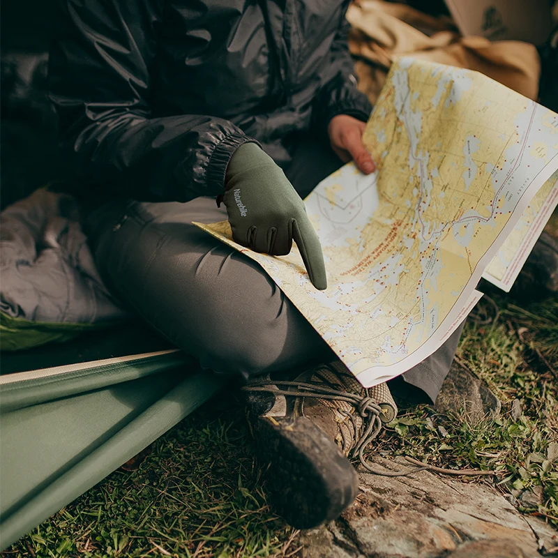 Перчатки Naturehike с пальцами для мужчин и женщин тонкие Нескользящие митенки