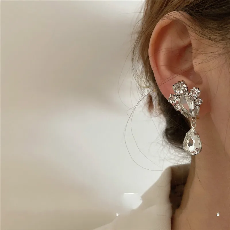 

Korea New Fashion Vintage Square Crystal Dangle Earrings For Women Simple Luxury Boucle D'oreille Pendientes Jewelry Accessories