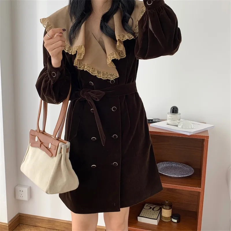 

Alien Kitty Elegant Velvet Dress Women 2021 Autumn Winter Lace Stitching Collar Female Double Breasted Party Work Wear Dresses