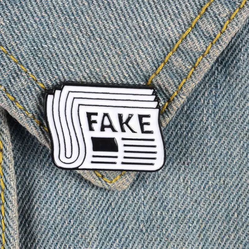 Газетная эмалированная булавка поддельные новости брошь в форме пьянки сумка