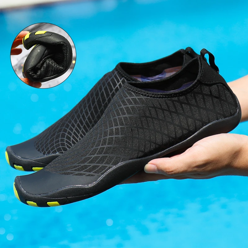 

Mens Aqua Shoes Outdoor Wading Shoes Quick-drying Beach Shoes Breathable Lovers Swimming Shoes Water Yoga Shoes Surfing Diving