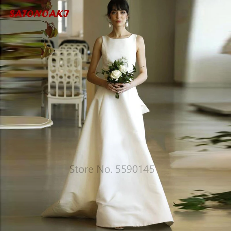 

2020 New Simple Satin A-Line Wedding Dress Backless Tiered Pleat Sweep Train Bridal Gown Vestido De Novia Robe Mariage Undefined