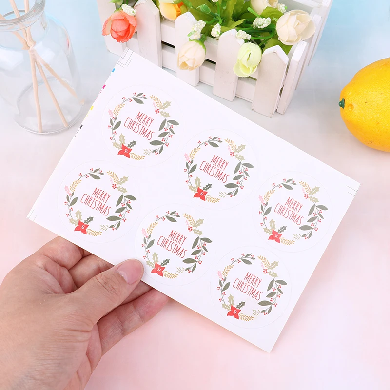 

30pcs Round Merry Christmas Kraft Adhesive Sticker Paper Packaging Label