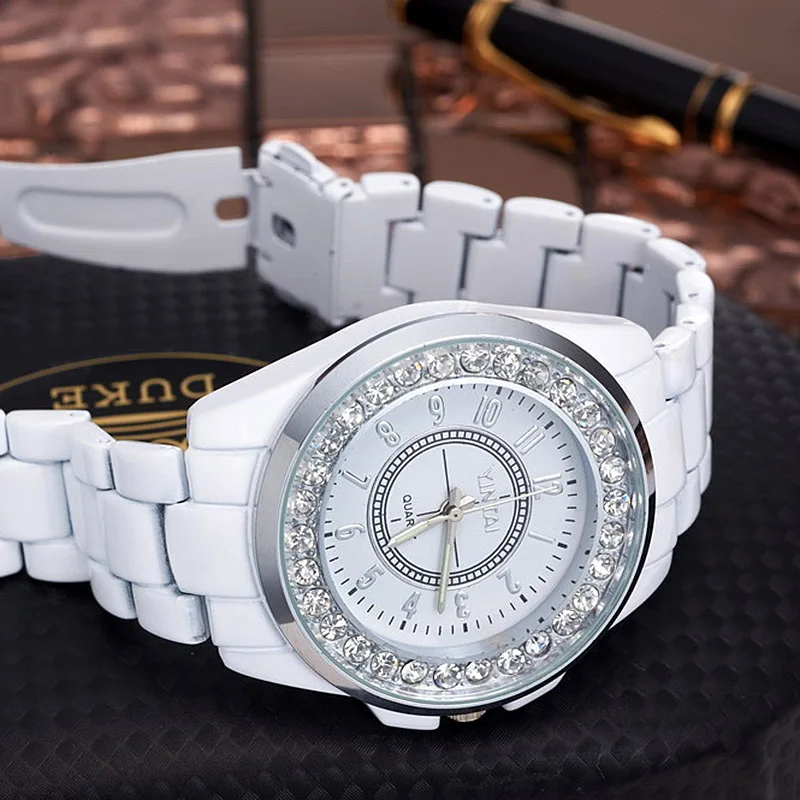 Женские кварцевые часы с имитацией керамики белые наручные кристаллами|Женские