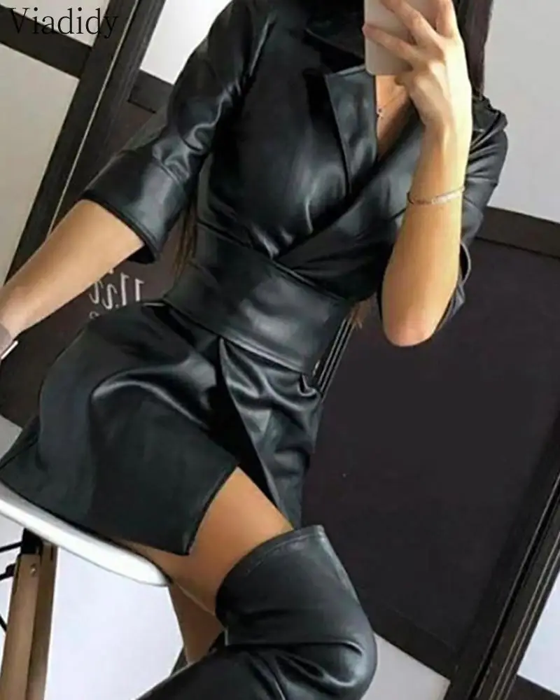 

Платье-блейзер из искусственной кожи с отложным воротником и поясом