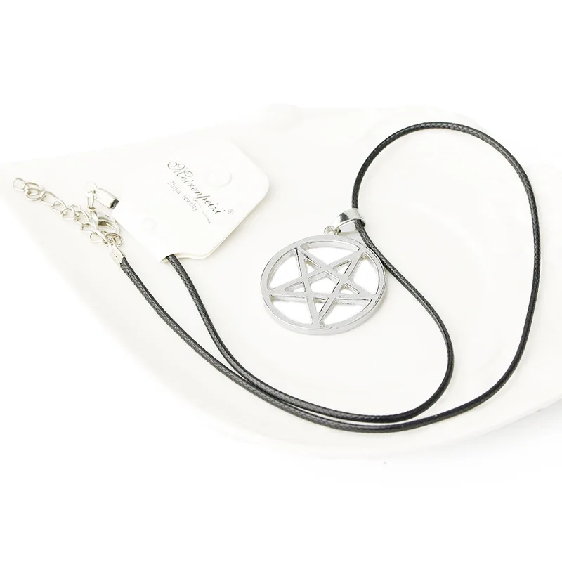

1 Pcs Kawaii Anime Black Butler Necklace Pentacle Pentagram Pendant Lucifer Satan Logo Sign Supernatural Amulet Figure Toys