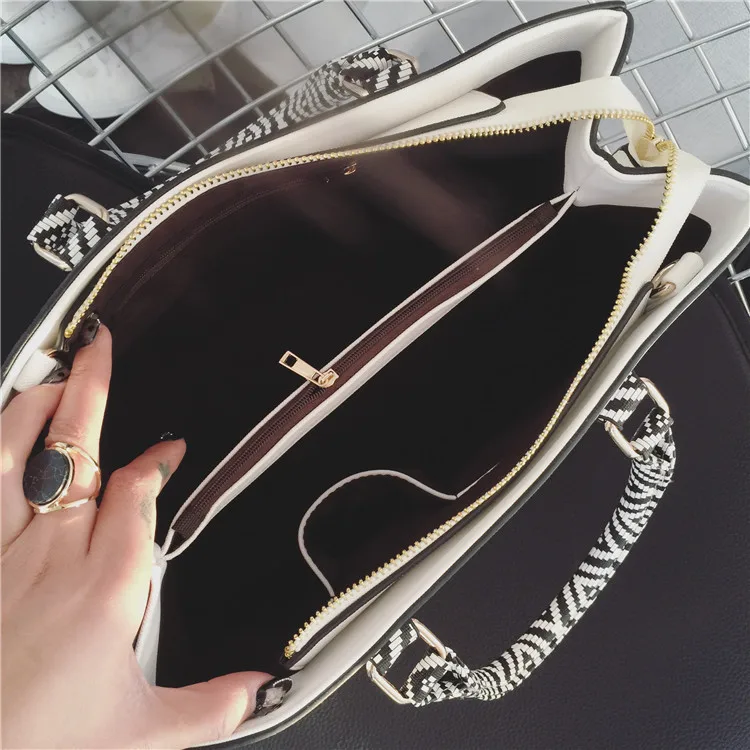 Сумка с принтом посылка на одно плечо посылка-мессенджер трендовая Женская |