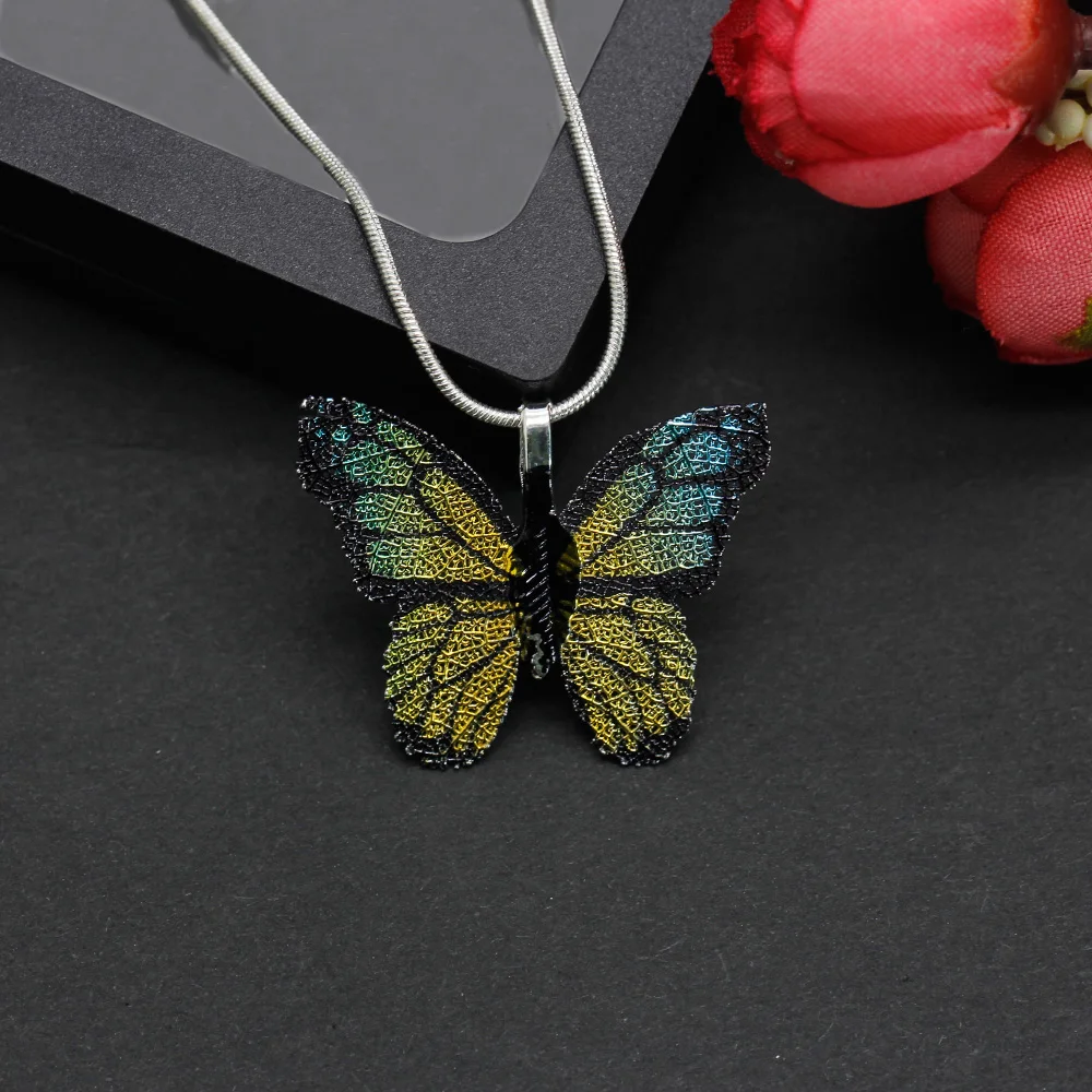 Ожерелье женское с подвеской-бабочкой 2019 | Украшения и аксессуары