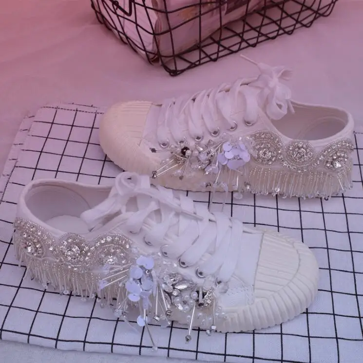 Женские кроссовки женская Вулканизированная обувь модная на плоской подошве с