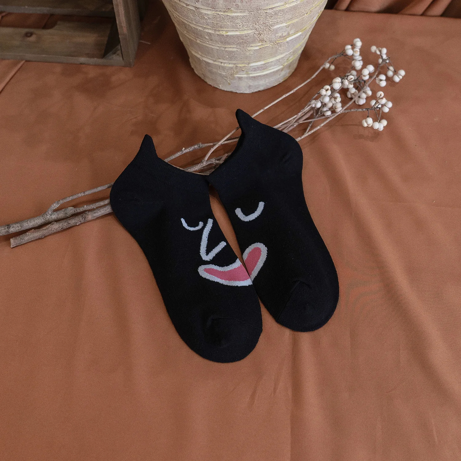 

Spring and Summer Creative Boat Socks Personality Funny Expression Breathable Socks Men and Women Low Cut Shallow Mouth Socks