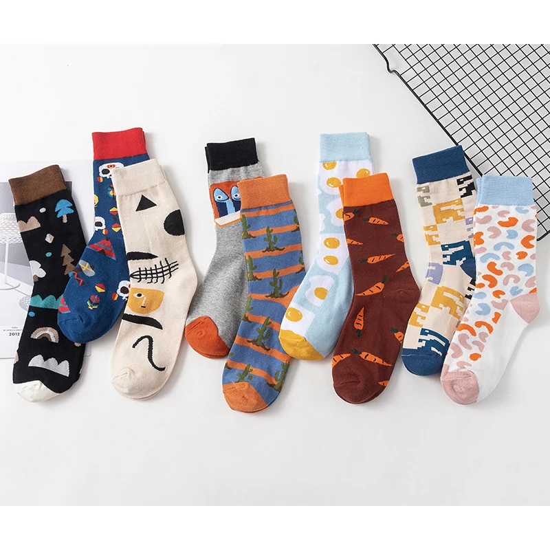 

French Retro Art Socks Lovers Niche Art Trend Creative Personality Oil Painting Socks Long Tube Men And Women Street Socks