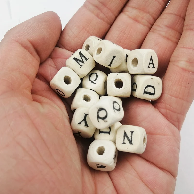 YHBZRET 52pcs 10mm Square Wooden Beads Alphabet Letter Spacer Loose Bead Jewelry for Making Wooden Bracelet DIY accessories