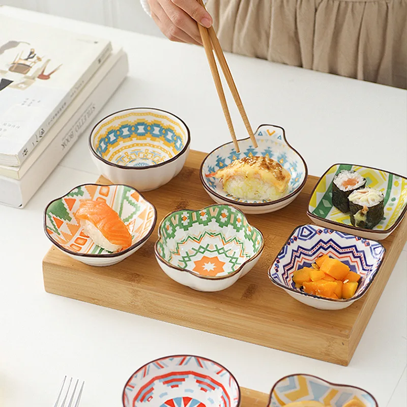 

Japanese-style Tableware Dumpling Dipping Sauce Plate Fruit Dipping Sauce Plate Snack Plate Wholesale Ceramic Seasoning Plate
