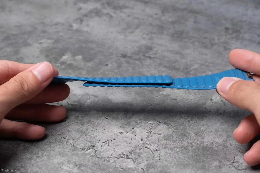 

Leather Link strap for iwatch band 6 5 4 SE Watchbands seires 3 2 38mm 42mm magnetic Loop bracelet Apple watch band 44mm 40mm