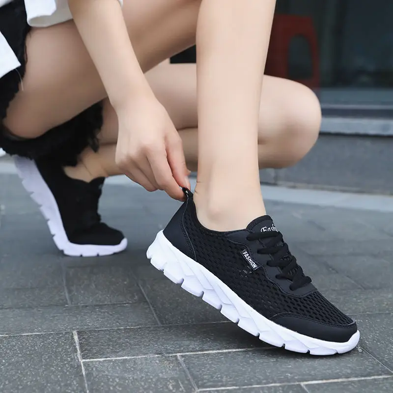 

Men's Shoes Breathable Sports Shoes Men's Summer Casual Shoes Men's Mesh Shoes Soft Bottom Mesh Running Shoes Student Large Size