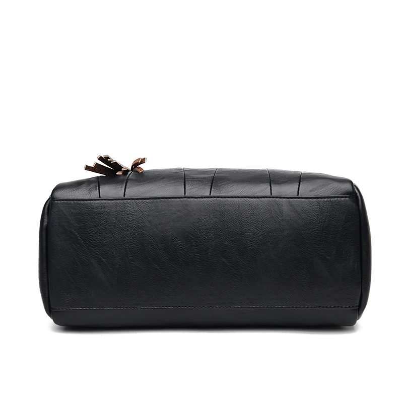 Сумка-тоут женская из натуральной кожи с кисточкой 2020 |