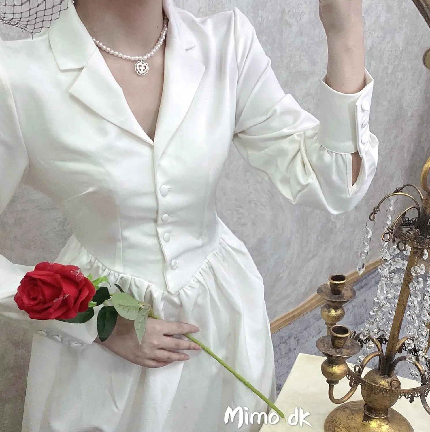 Женское винтажное платье Одри Хепбёрн белое с длинным рукавом в стиле ретро |