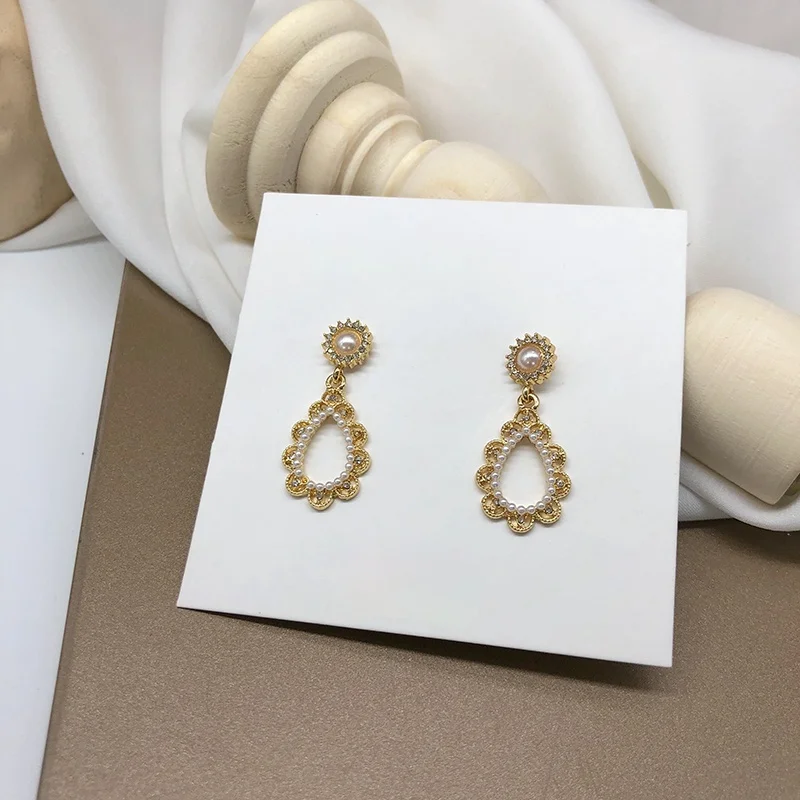 

S925 needle Delicate Jewelry Vintage Statement Earrings Pretty Design Simulated Pearl Elegant Drop Earrings For Women Gifts