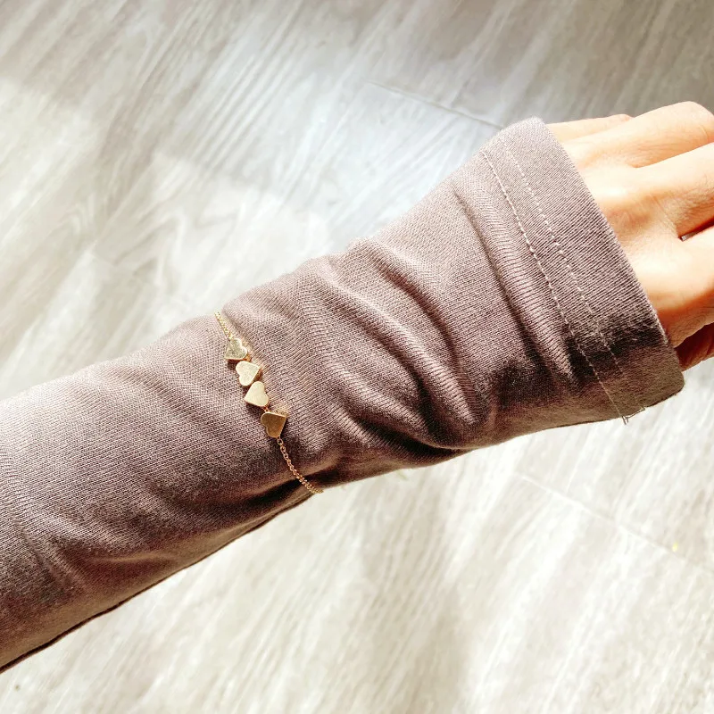 

New Creative Retro Simple Alloy Peach Heart Gold Bracelet
