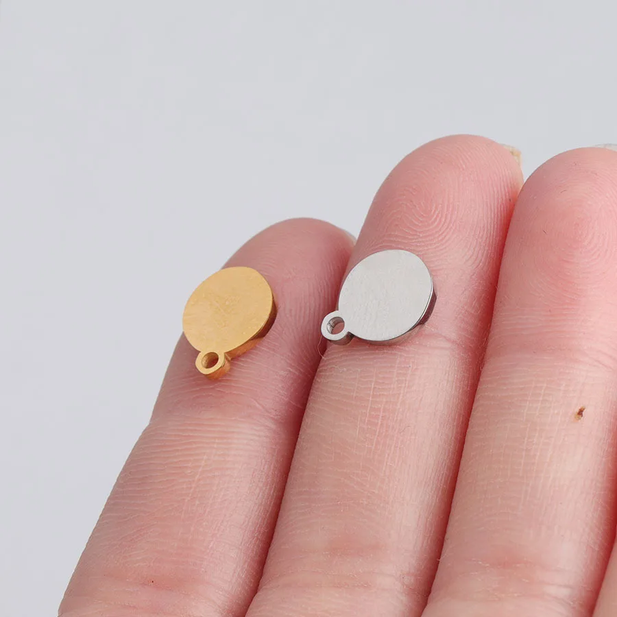

8mm Stainless Steel Circle Charm Blank For Engrave Gold/Silver Color Metal Round Tag Charms Mirror Polished Wholesale 20pcs