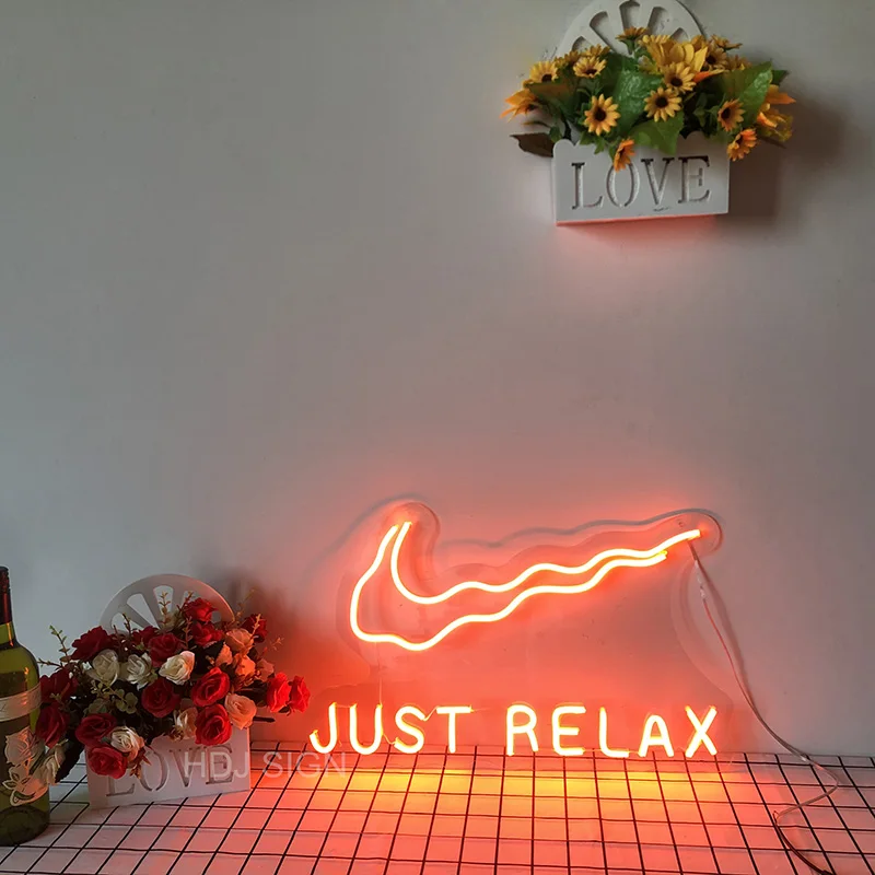 Неоновая светодиодная вывеска Just Relax с логотипом на заказ для спальни бара