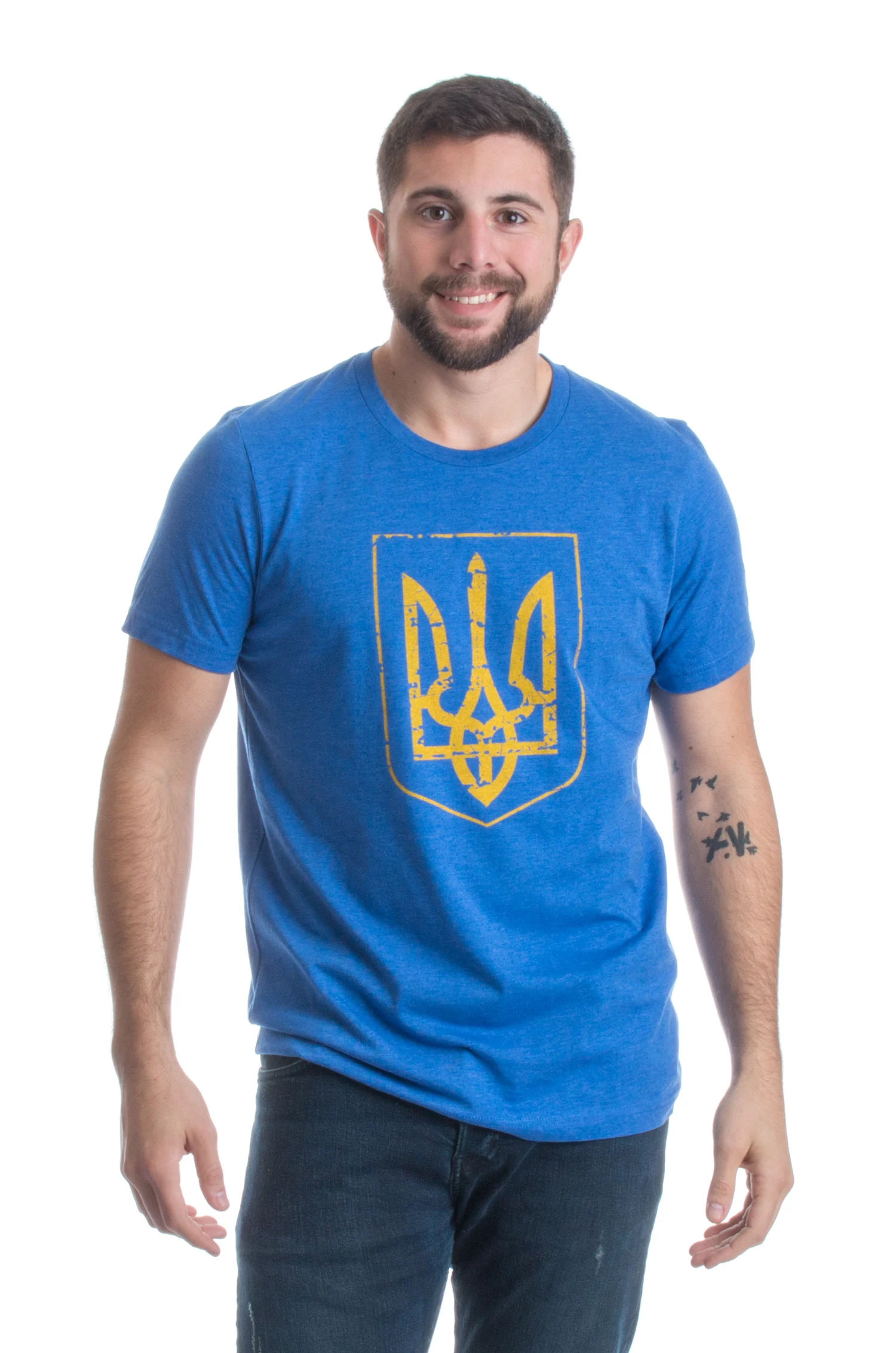 

Ukraine Pride Vintage Style, Retro-Feel Ukrainian Coat of Arms Men's Cool Casual Cotton Short Sleeve T-Shirt