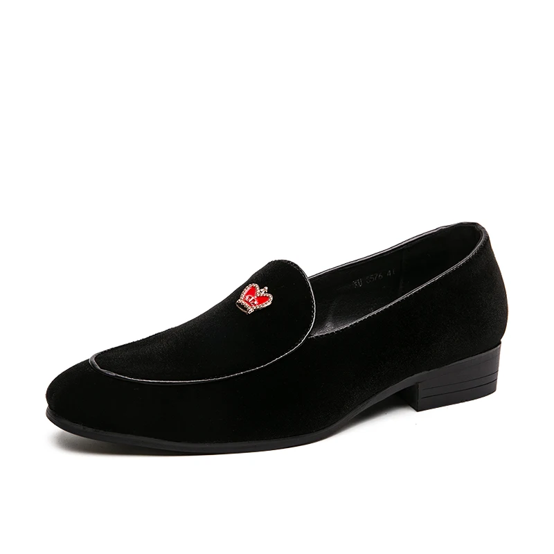 Великолепный дизайн Мужские лоферы для женщин корона украшения бархатные