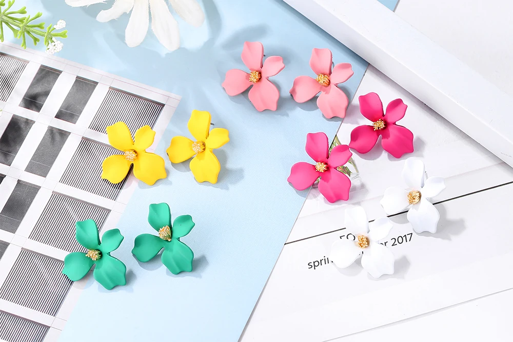 Новый дизайн милые ювелирные изделия серьги-гвоздики с краской-распылителем