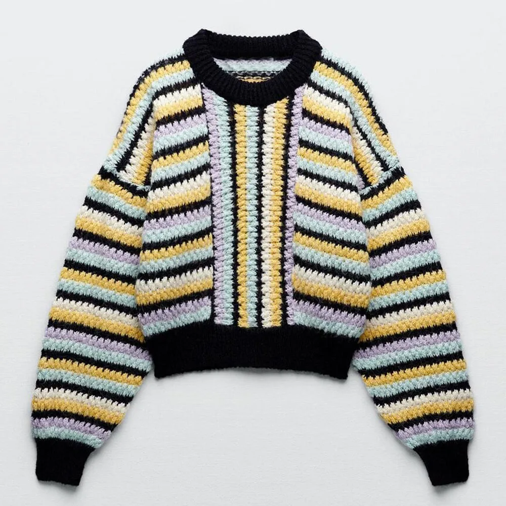 

Женский трикотажный пуловер с длинным рукавом и круглым вырезом