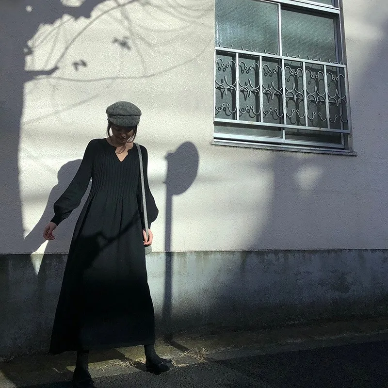 Женское трикотажное платье с рукавом-фонариком весеннее высокой талией