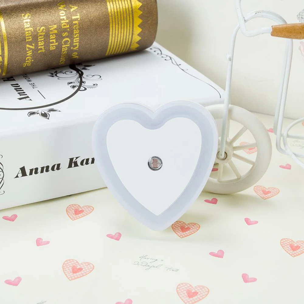 

Беспроводной светодиодный ночник с сенсорным управлением, 220 В, европейская вилка, мини-ночсветильник для комнаты, коридора, лестницы, свети...